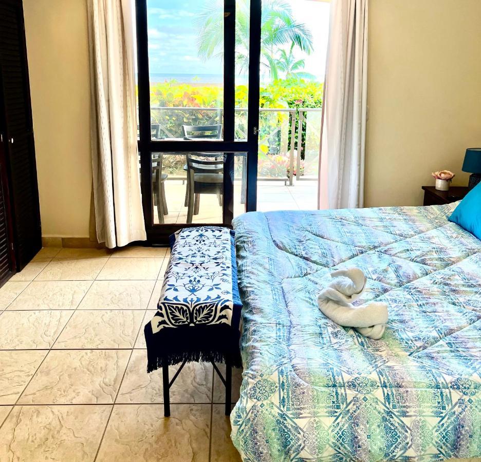 Beachfront Condo Bahia Encantada L1 Jaco Beach Bagian luar foto